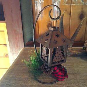 Holiday Lantern Tea Light Holder